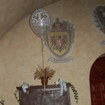 Spojená srdce na balónku pro novomanžele
